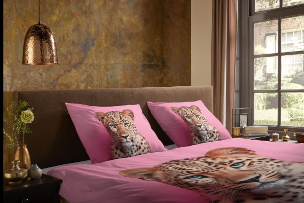 Pure Dekbedovertrek "panter met blauwe ogen" - Roze - (155x220 cm) - Microfiber - Afbeelding 3