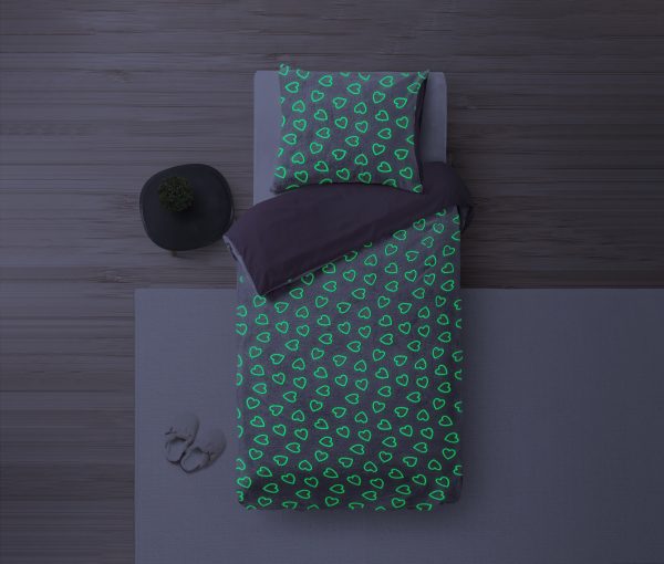 Sleeptime Glow in the dark Hearts Pink 140 x 200/220 cm - Afbeelding 3