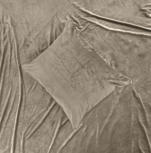 Sleeptime Velvet Piping Taupe / Grijs 200 x 220 cm - Afbeelding 5