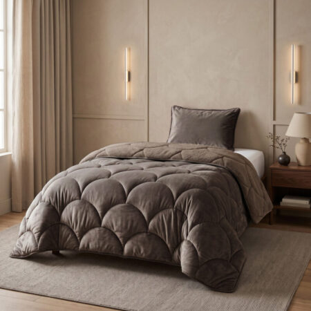 Sleeptime Lazy Teddy/Velvet  Taupe/Bruin 140x200cm + 1x60x70 cm